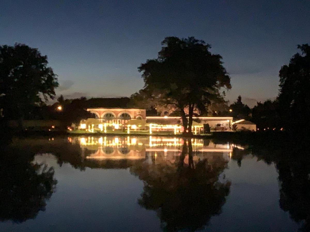 Orangerie De Chatel-Selection Figaro & Elle Magazine Bed & Breakfast Cleppe Bagian luar foto